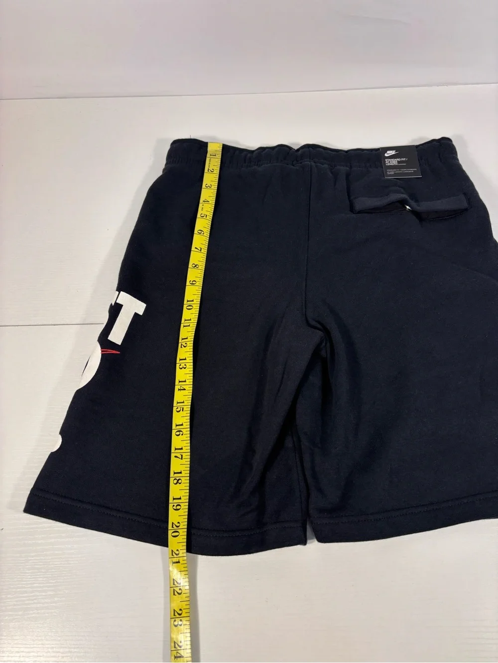 NWT Nike Just Do It Fleece Shorts Mens Black Swoosh Graphic Medium